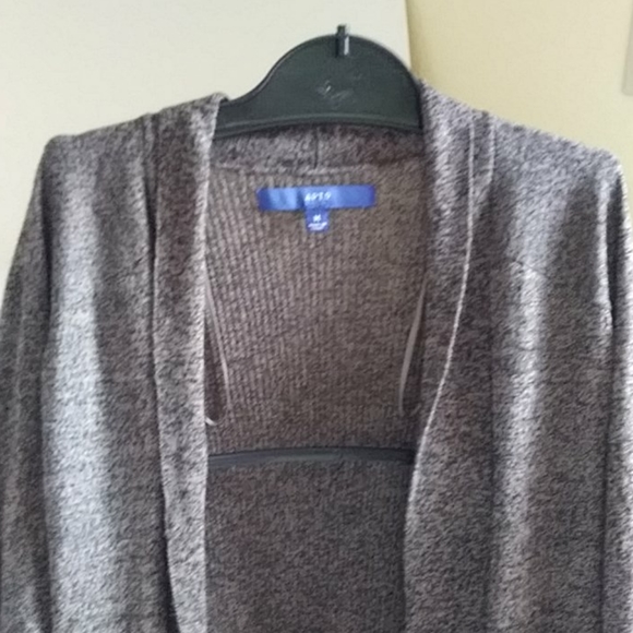 Apt.9 sweater - Picture 2 of 4